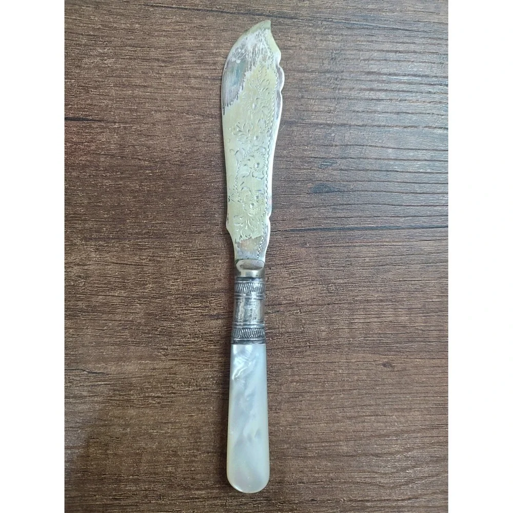 Antique EPNS Fish Knife Butter Spreader Sterling Collar Mother of Pearl Handle